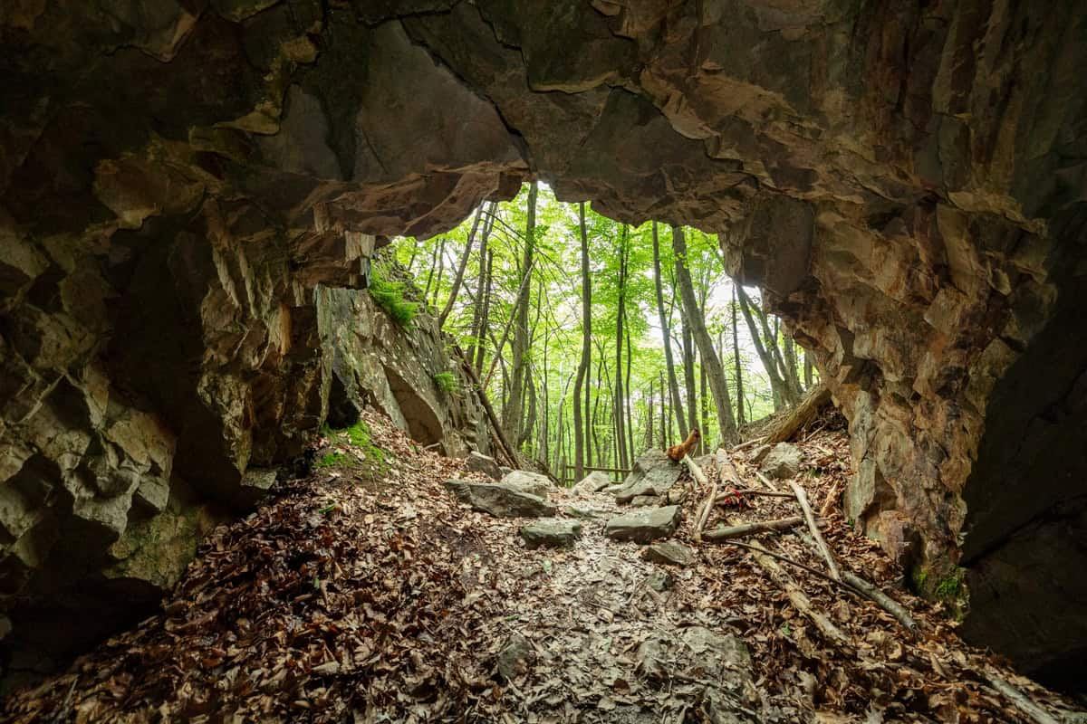 Big Spring State Park Abandoned Rail Tunnel Trail